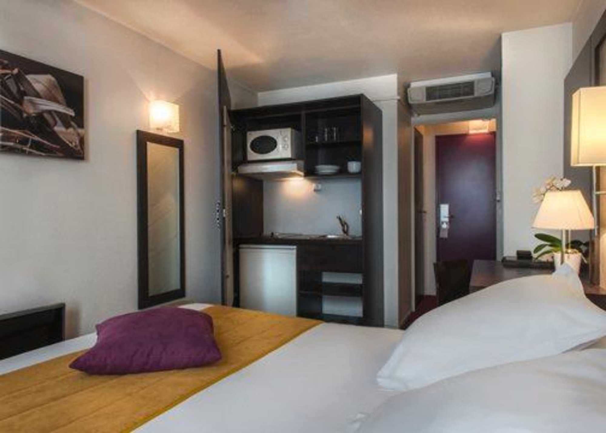 Hotel Sanso By Happyculture Paris Quarto foto